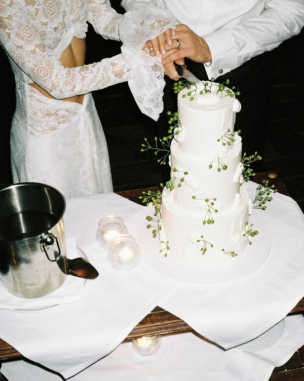 Wedding Ceremony vs. Wedding Reception: 6 Key Differences