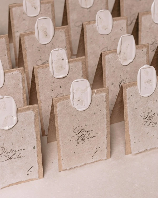 50 Elegant Calligraphy Stationery Designs