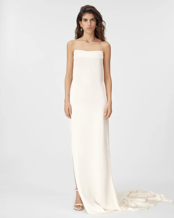 30 Trendy Bridal Dresses Under $5,000