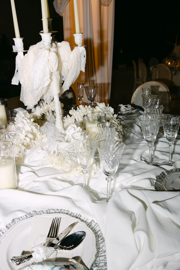 A Sculptural Floral Fantasy at This Intimate Black-Tie Wedding in Phuket