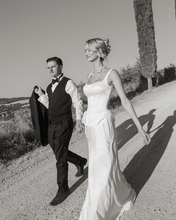 An Elevated Elopement in Tuscany with Vintage Bridal