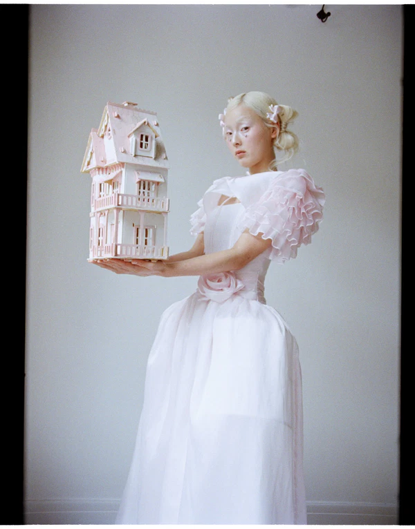Forever Young: Marrow’s 2027 Bridal Collection Is an Ode to the Eternal Girl