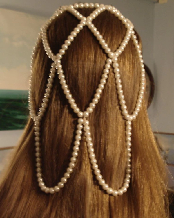 Modern Pearls: An Edit of the Chicest Accessories for the Fashion Bride