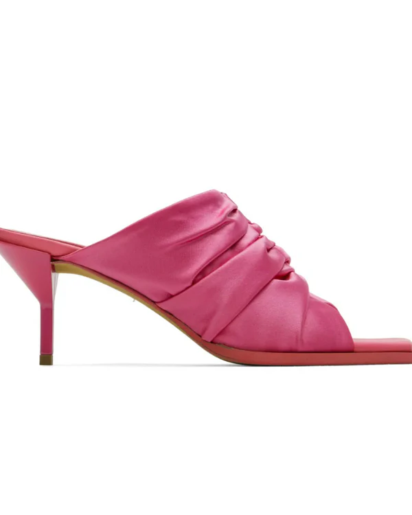 Barbiecore: The Hottest Summer Trend Which Will Help You Nail Your Wedding Outfit