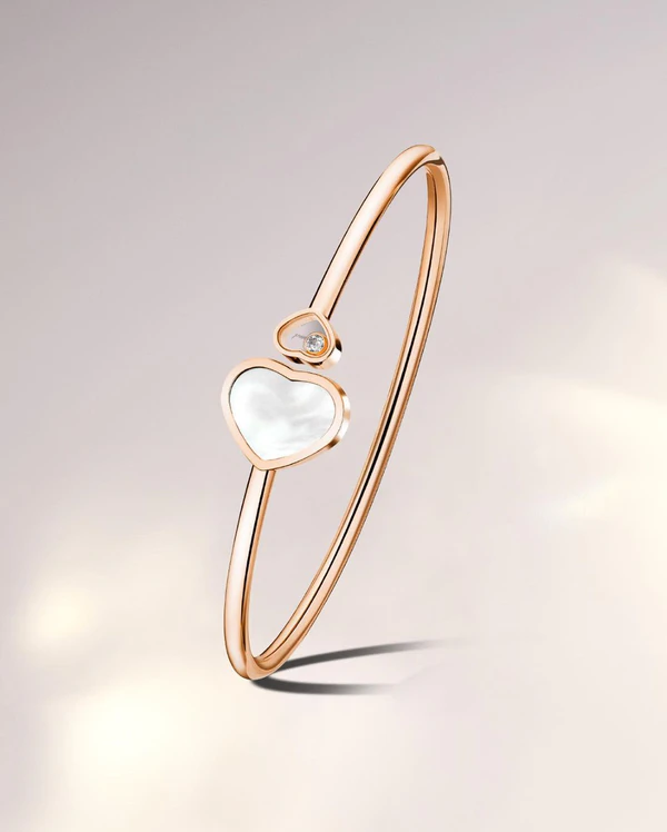 Iconic Jewelry Pieces That Will Never Go Out Of Style