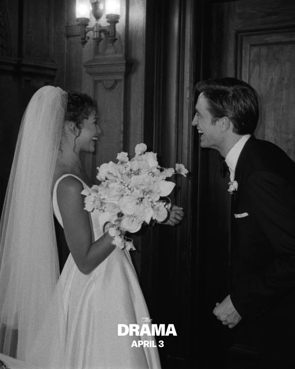 <a href="https://www.instagram.com/p/DWmAfe_EZTC/?img_index=1">The Drama</a>