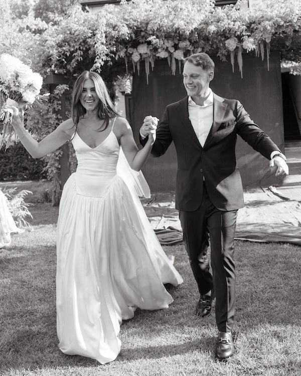 An Elegant & Timeless Garden Wedding in California