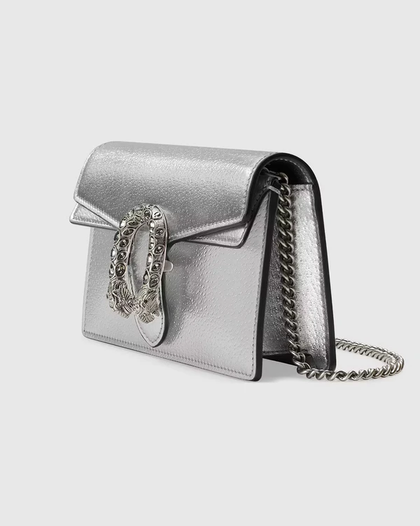 Trendy Metallic Bags to Complement Your Bridal Look