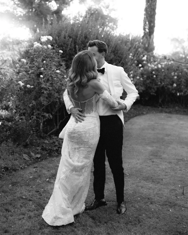 6 Reasons to Invest In a Wedding Album — photo 1