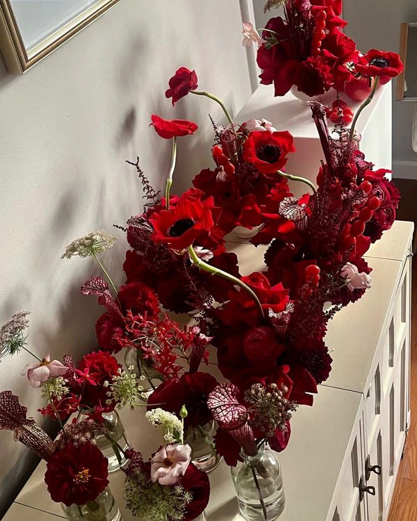 A Guide to the Best Wedding Flower Varieties for Every Season
