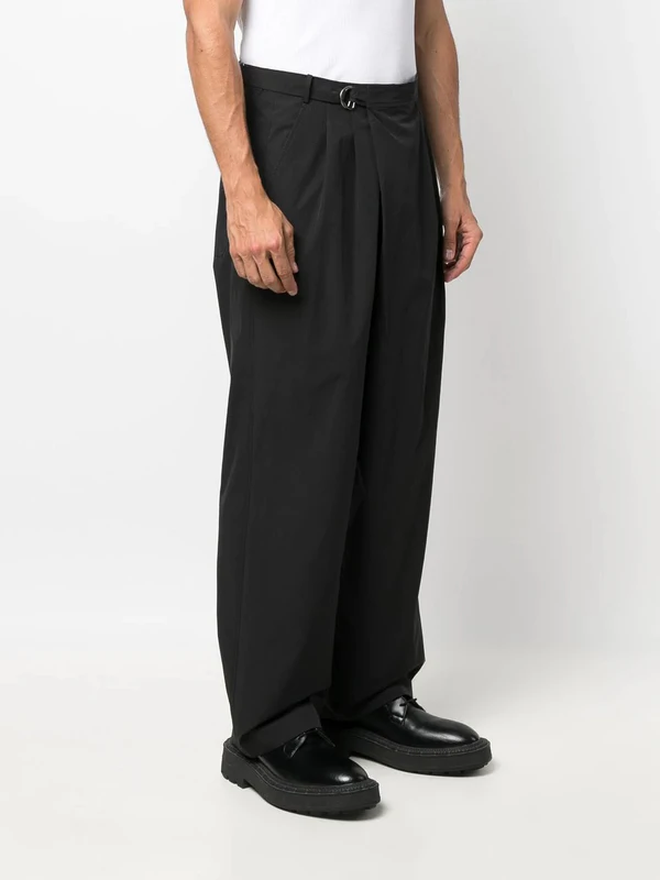 What to Wear on a Summer Wedding: Guest Attire For Men