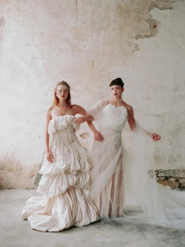 Photography: <a href="https://www.instagram.com/p/DT-8FtlFH2w/?hl=en&amp;amp;img_index=1">Ale Castellanos</a>