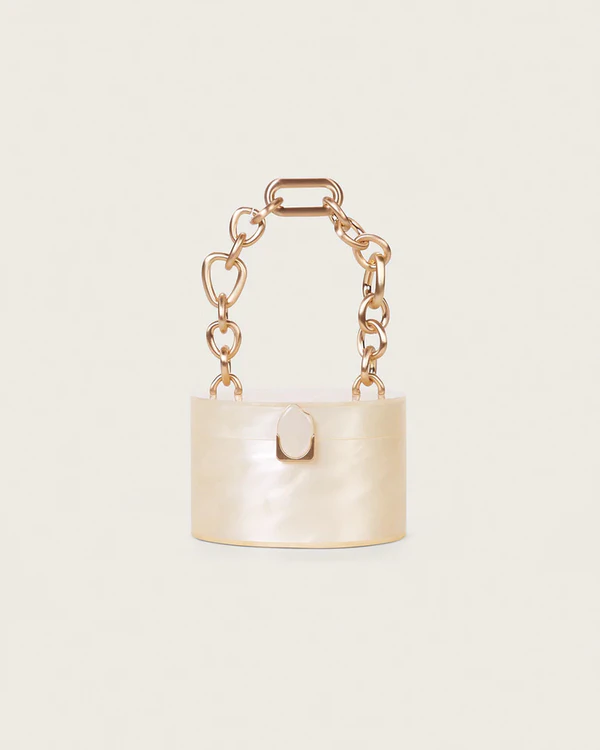 12 Stylish Bags for Modern Brides