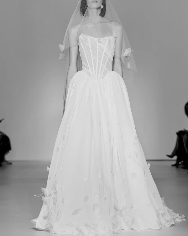 The Chicest Trends from the Fall '25 Bridal Collections