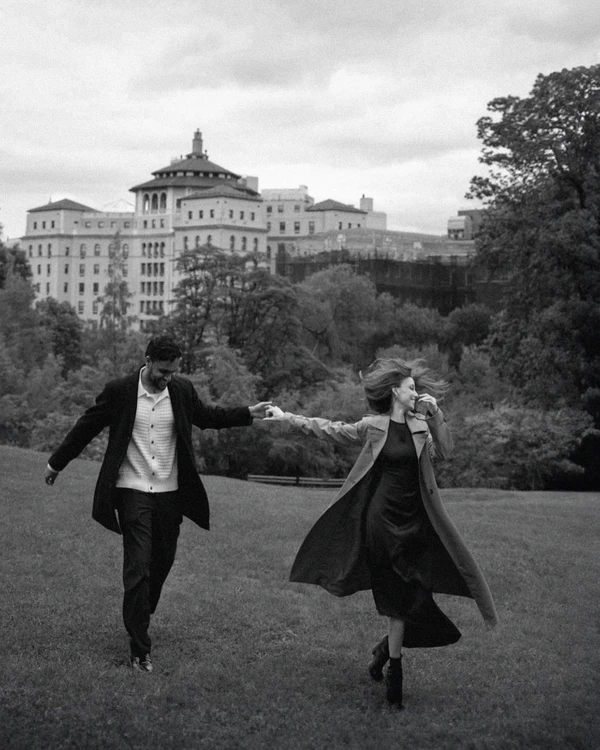 How to Create Meaningful Traditions as a Couple