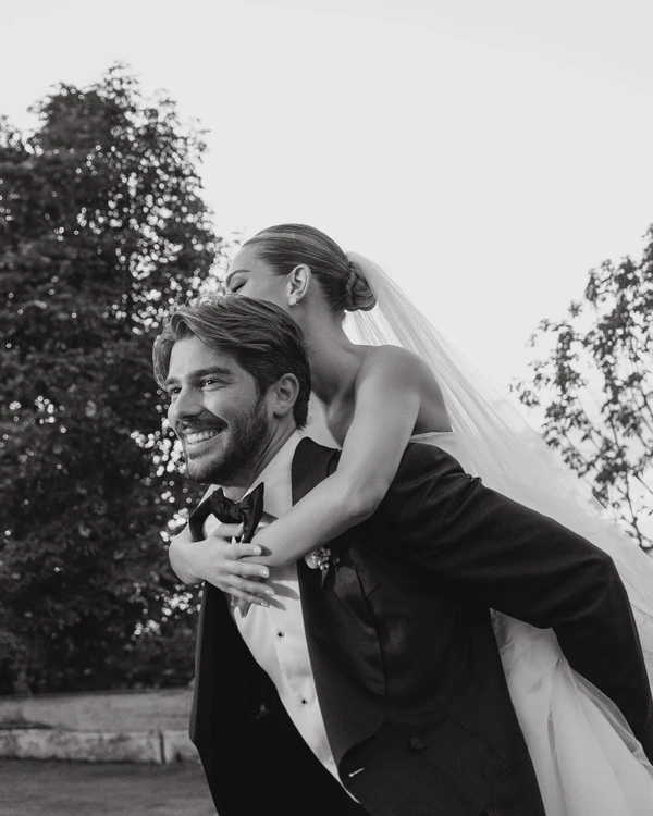 Influencer Angela Caloisi’s Tuscan Villa Wedding Was the Epitome of Cinematic Elegance