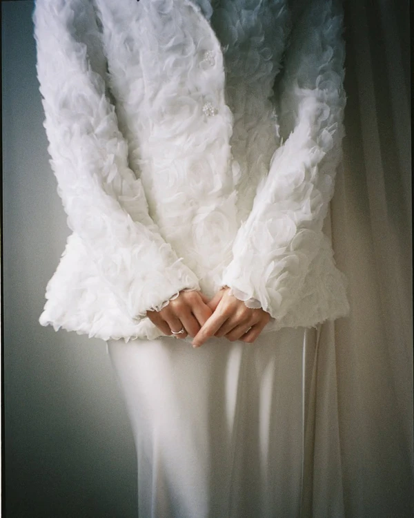 35 Chic Bridal Looks for Your Civil, Courthouse or City Hall Wedding