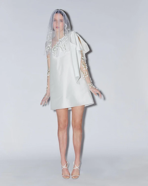 35 Chic Bridal Mini Dresses