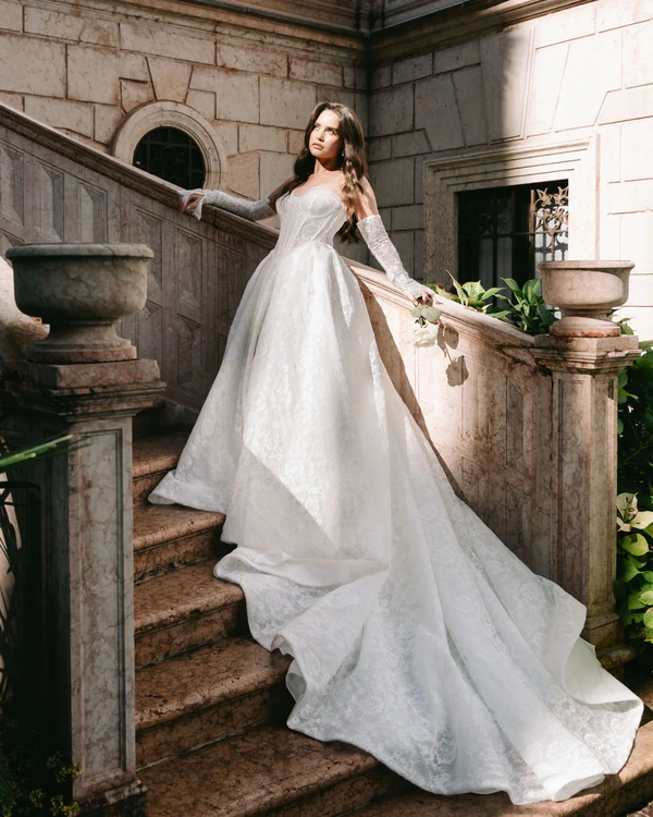 Brooke Lilias, wedding beauty in United Kingdom — portfolio photo 12