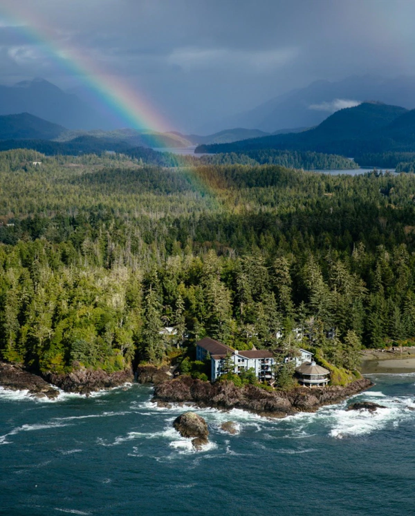 <a href="https://www.instagram.com/p/DT6Tq9RjCkA/">Wickaninnish Inn</a>