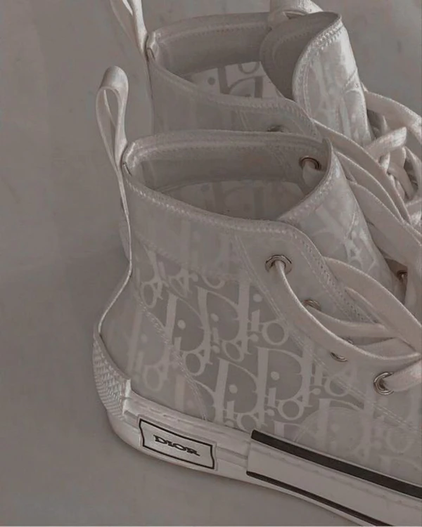Best Designer Sneakers for Active Brides — photo 2