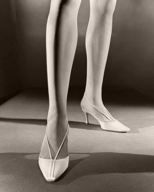 <a href="https://www.daniellefrankelstudio.com/products/isabelle">DANIELLE FRANKEL Isabelle Mules</a>, $890