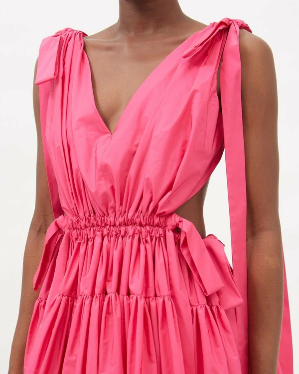 Here Are Summer Maternity Dresses For Wedding Guests