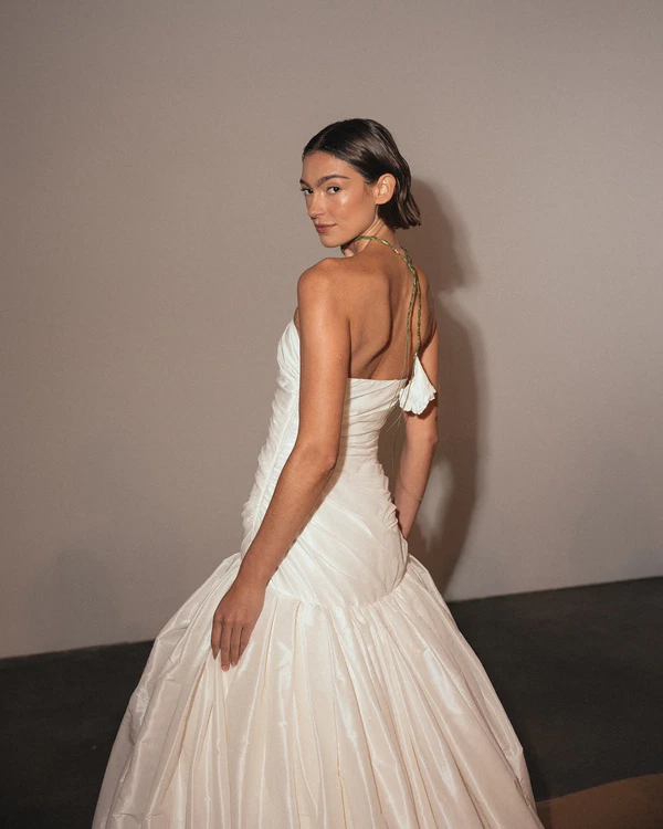 <a href="https://www.instagram.com/jennyyoonyc/">Jenny Yoo</a>