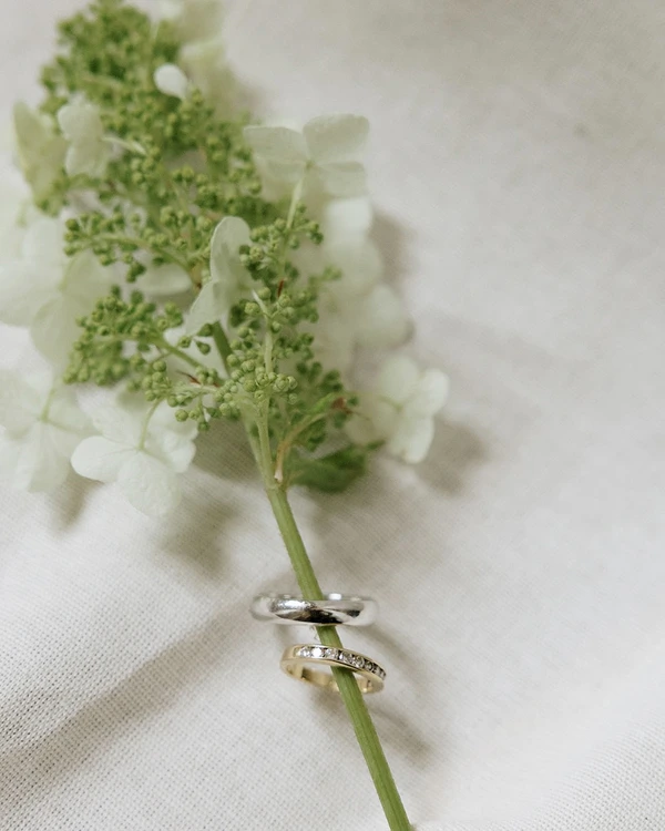 A Bold Destination Wedding in Umbria with Chartreuse Drapery & a Surprise Movie Moment