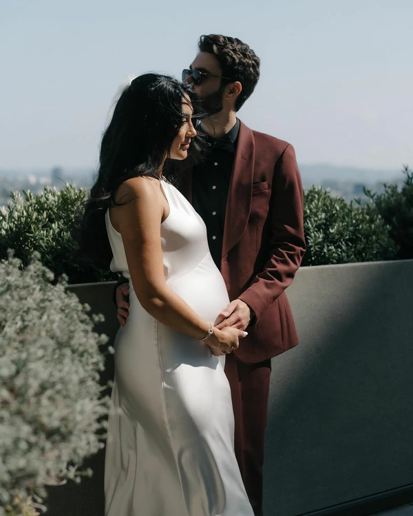 21 Maternity Dresses for Brides — photo 2