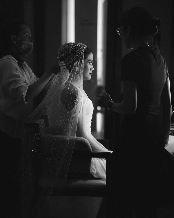 A Chic & Spiritual Beach Wedding on the Tropical Shores of Bali