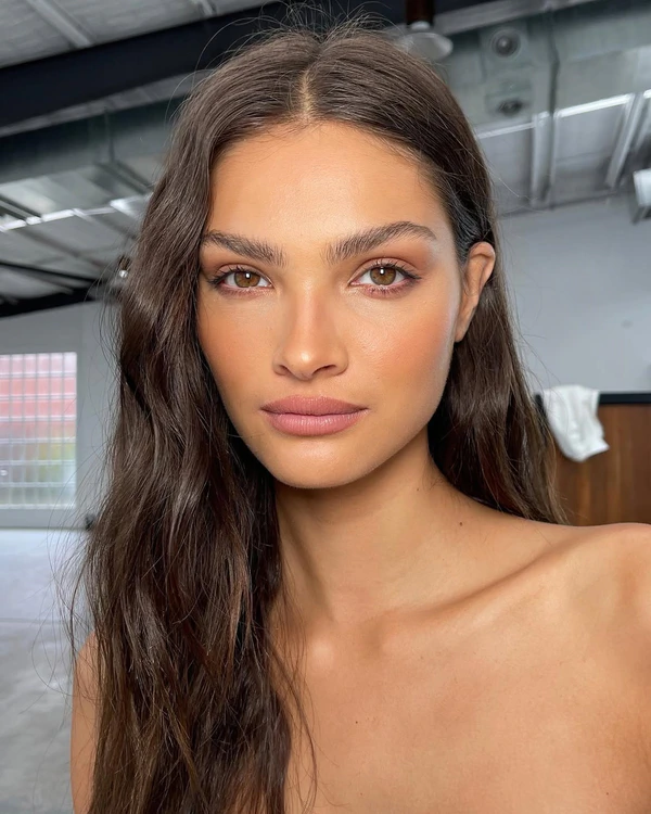 12 Best Makeup Products for That Perfectly Dewy, Wedding Day Glow — photo 1