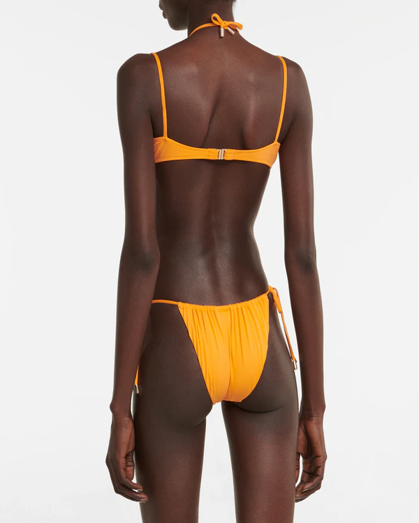 Trendy Swimsuits For a Honeymoon Trip