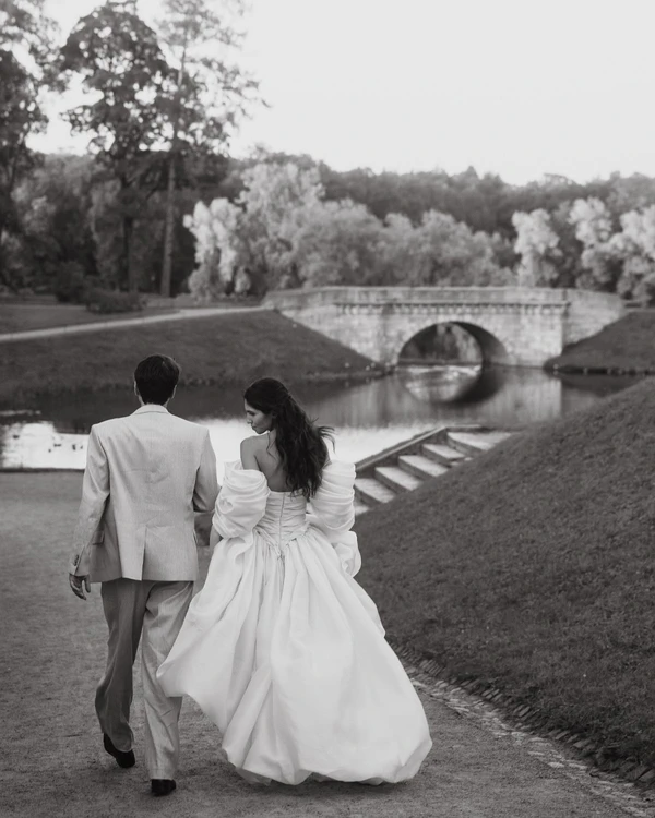 A Pride & Prejudice Inspired Wedding Set in a Romantic 18th-Century Palace Garden