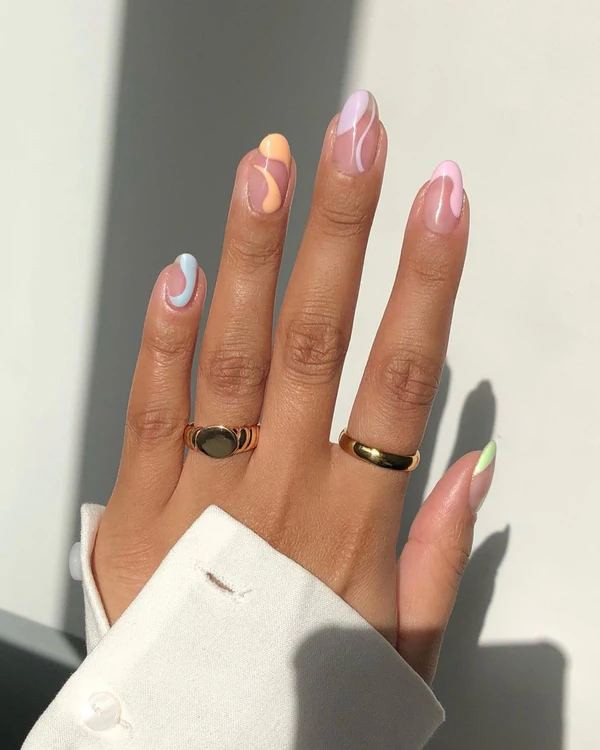 26 Minimalist Nail Design Ideas