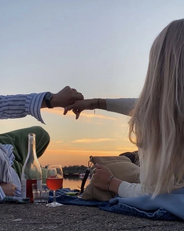 How to Spend the Day Before the Wedding