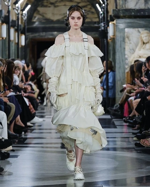 Alternative Bridal Looks from London Fashion Week