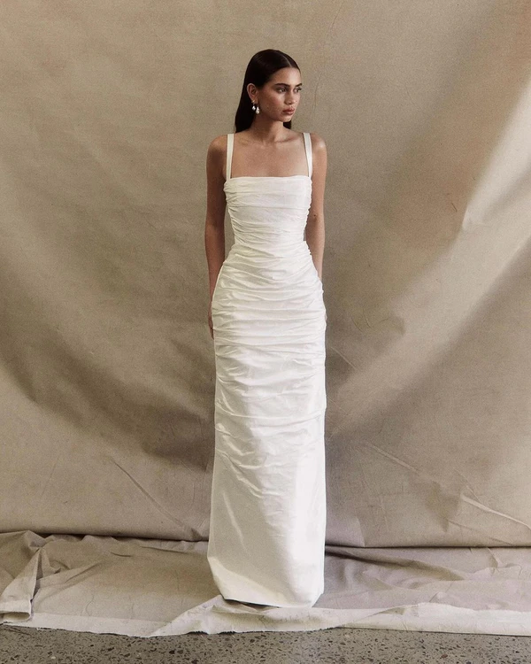 30 Trendy Bridal Dresses Under $5,000