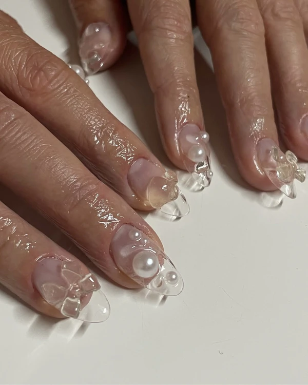 <a href="https://www.instagram.com/p/C-KTKRwCVDf/">Bibbi Nails</a>