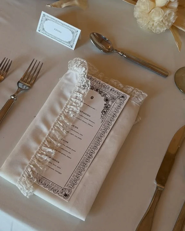 40 Place Settings Trends in 2025 to Transform Your Wedding Table