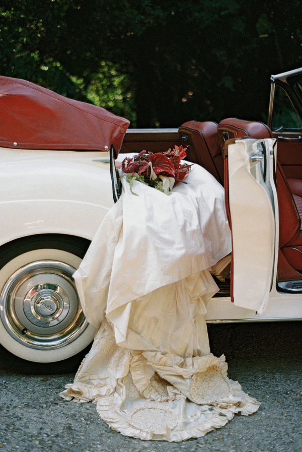 Vintage-Inspired Couture Takes Center Stage at This Chicly Curated Castle Wedding in Rome