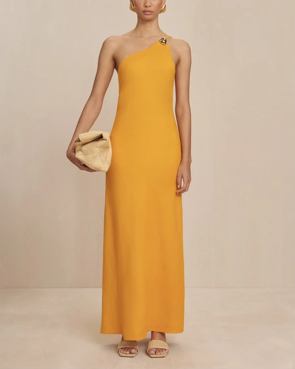 18 Dresses for a Tropical Honeymoon