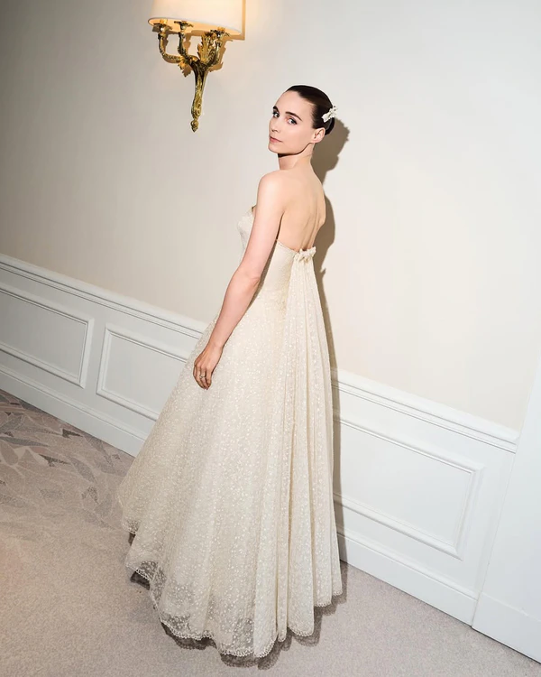 The Chicest Wedding Dresses Matched to Every Bridal Style