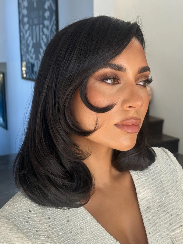 <a href="https://www.instagram.com/tannia_t_mua">Tannia T</a>