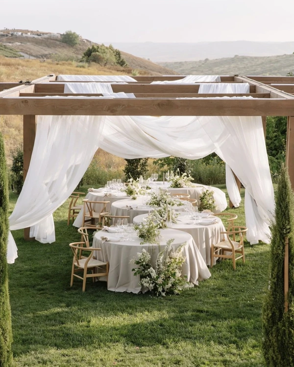 40 Flower Table Centerpiece Ideas