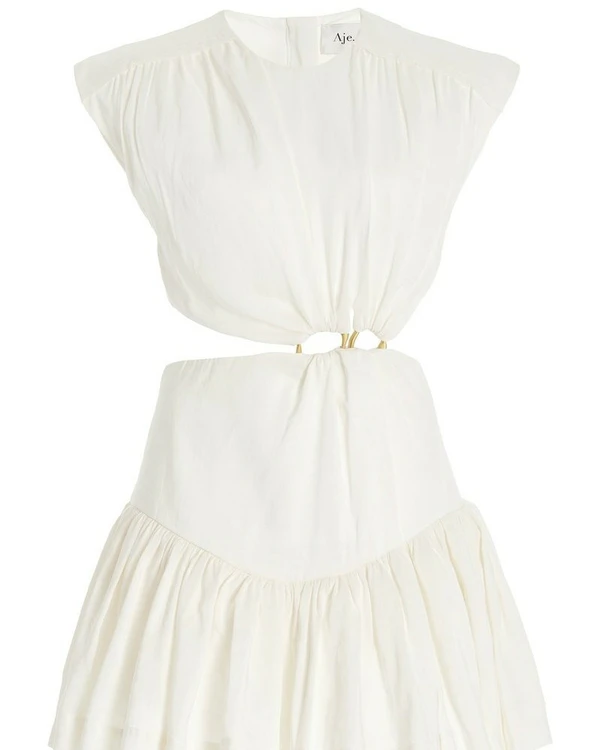 The Best Cut-Out Wedding Dresses