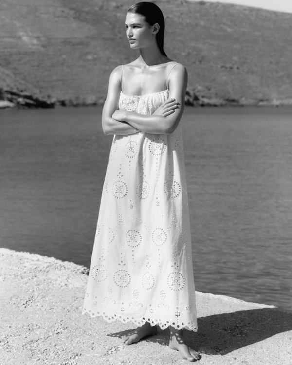 30 Stylish Honeymoon Dresses Under $1,000 — photo 1