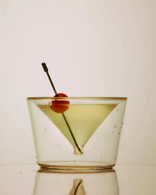 6 Must-Try Signature Wedding Cocktails Your Guests Will Love