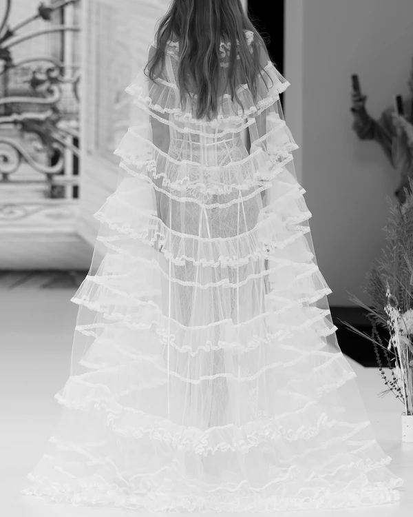 The Chicest Looks & Trends from the Spring '26 Bridal Collections