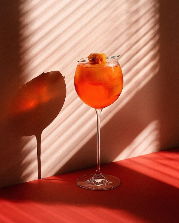 6 Must-Try Signature Wedding Cocktails Your Guests Will Love